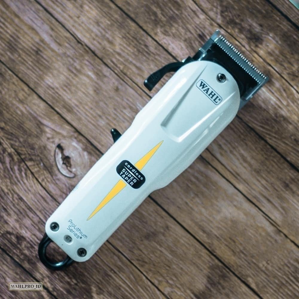 Wahl Rechargeable Cordless Super Taper Clipper-White