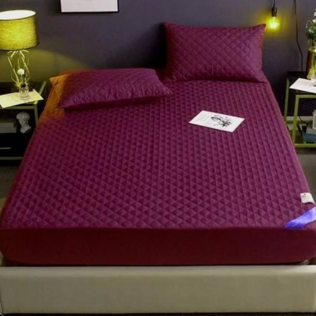 5*6 Quilted Water Proof Mattress Protector- Maroon