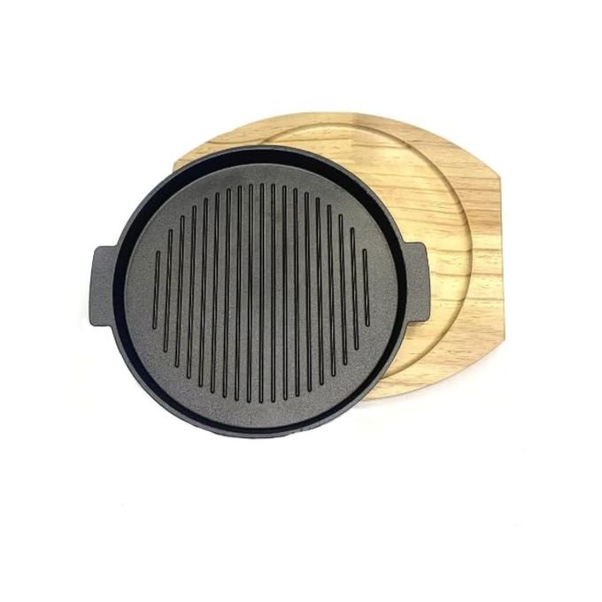Cookware Frying Pan Grill Backing Pot Skillet Plate with Wood Serving Board (26 cm) Cast Iron Steak Sizzler Grill Pan with Non-Stick Coating Backing Pot Skillet Grill Wood Serving Board Platter
