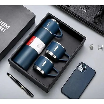 500ml Stainless Steel Vacuum Flask Gift Set with 2 Mugs - Navy Blue