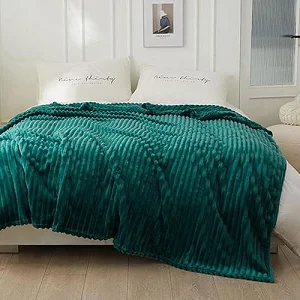 5*6 Soft warm Fleece Blanket - Green