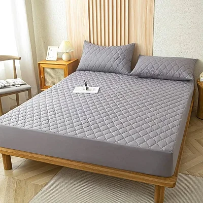 5*6 Quilted Water Proof Mattress Protector- Multicolor