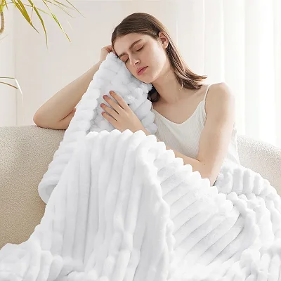 5*6 Soft Fleece Blanket Fit - White
