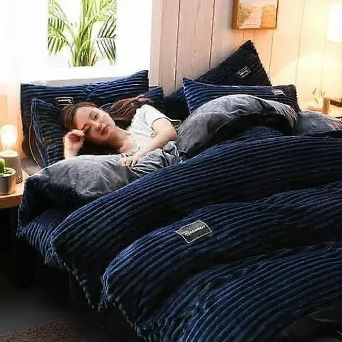 6*6  4pcs Duvet Set Coral Velvet Duvet With 1Bedsheet  2 Pillowcases - Navy Blue