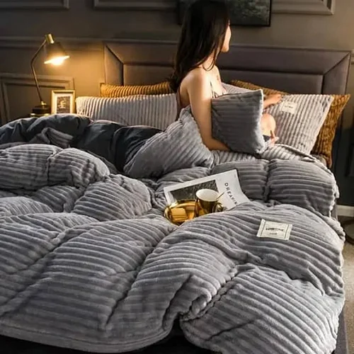 6*6  4pcs Duvet Set Coral Velvet Duvet With 1Bedsheet  2 Pillowcases - Grey
