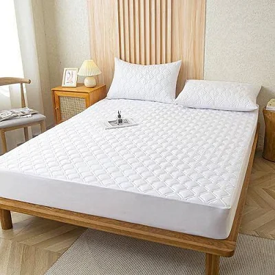 5*6 Quilted Water Proof Mattress Protector-- white