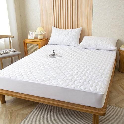 5*6 Quilted Water Proof Mattress Protector-- white