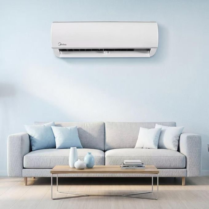 Midea 9,000 BTU Mini Split  Inverter Air Conditioner/Heating System - White