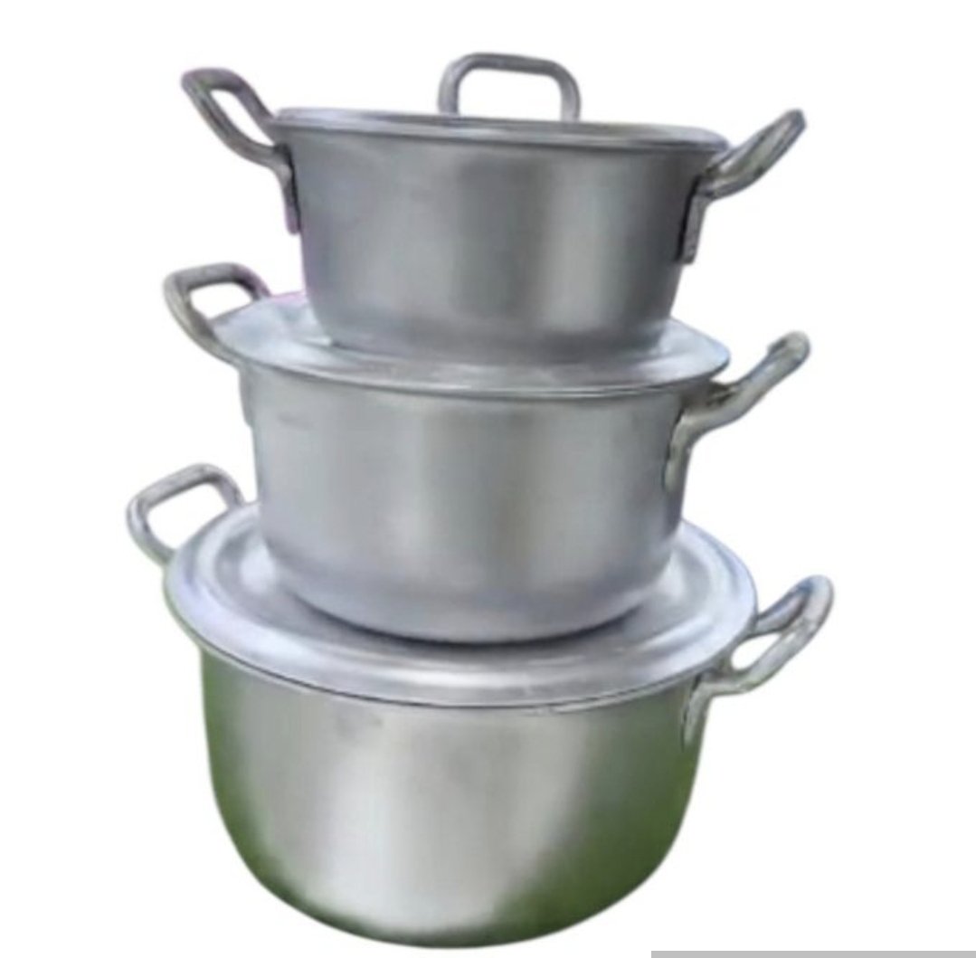 Heavy Cooking Saucepan Set-3pc With Cover.